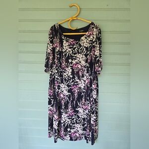 roz & ALI Pink, Purple, And Navy Floral Dress Woman 22